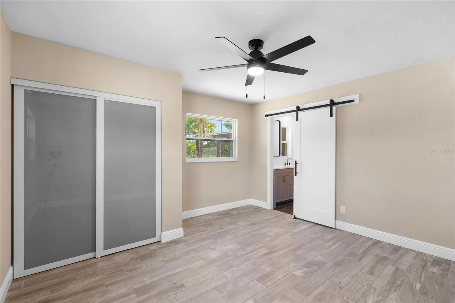5901 DENVER STREET NE, ST PETERSBURG, FL, photo 23 of 42
