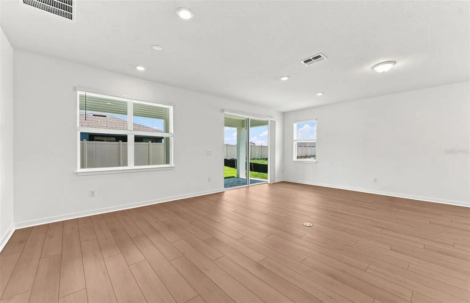 33335 HERDS HALLOW WAY, WESLEY CHAPEL, FL, photo 5 of 32