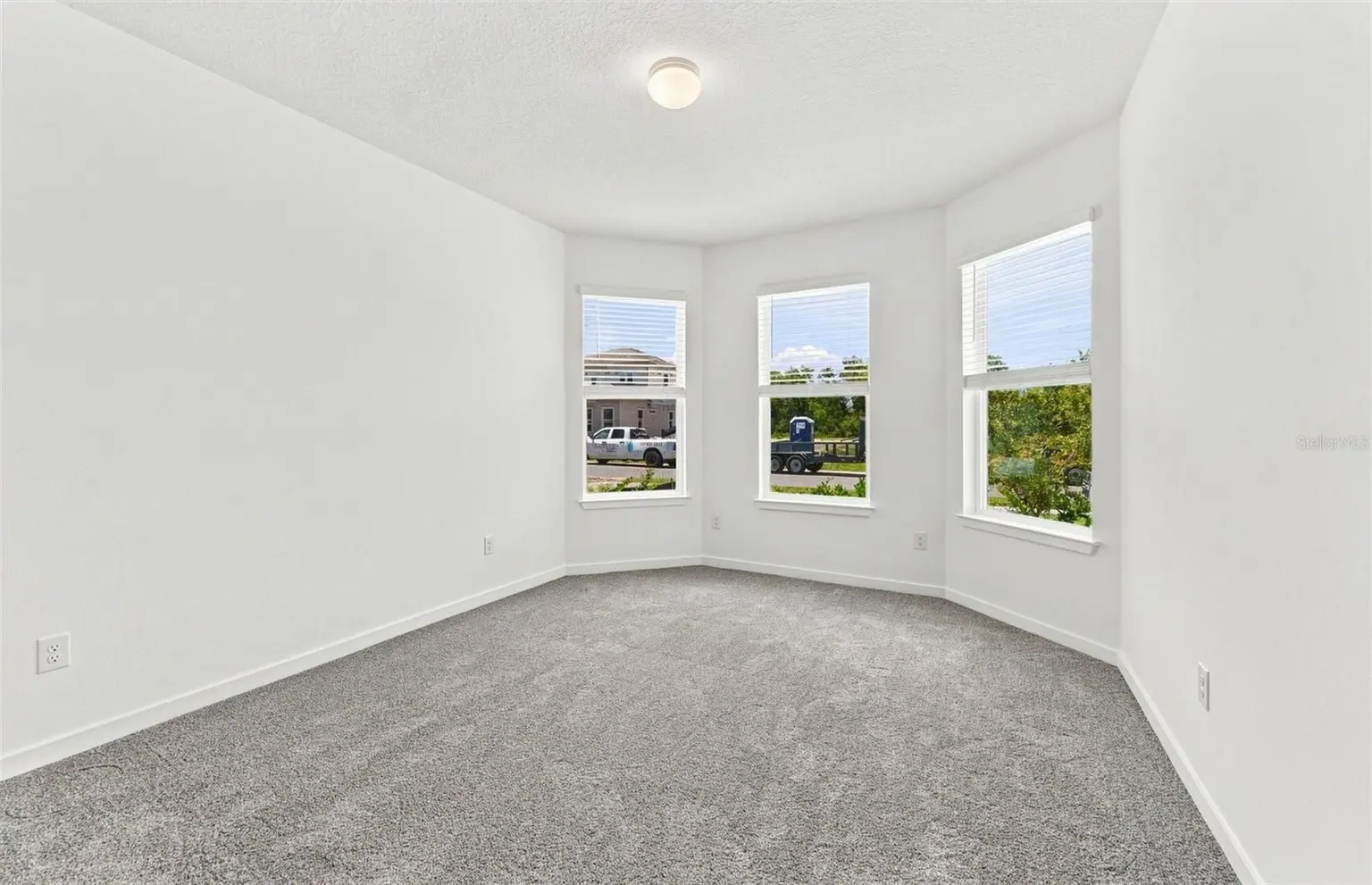 33335 HERDS HALLOW WAY, WESLEY CHAPEL, FL, photo 11 of 32