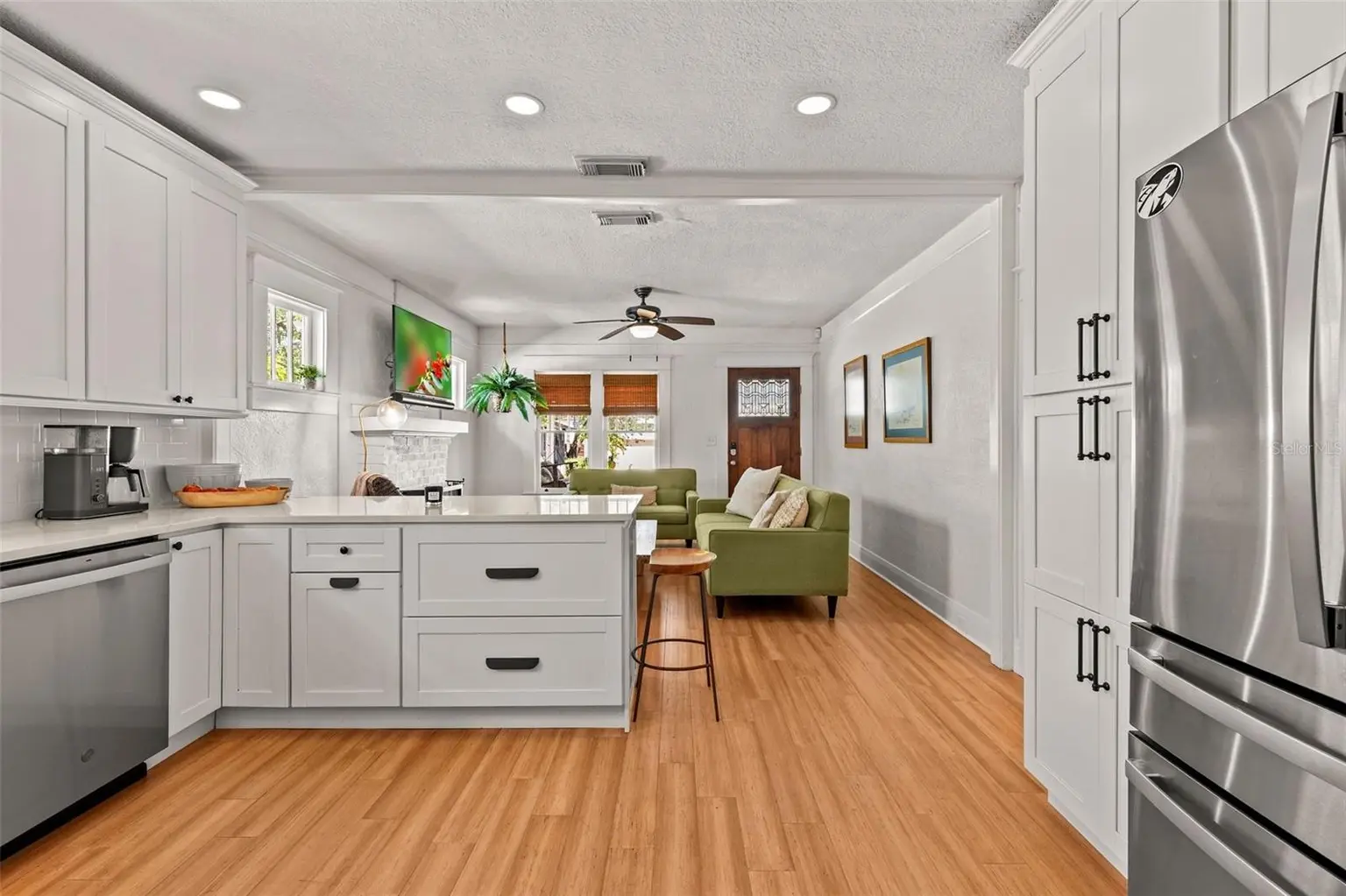 211 S ALBANY AVENUE, TAMPA, FL, photo 14 of 53