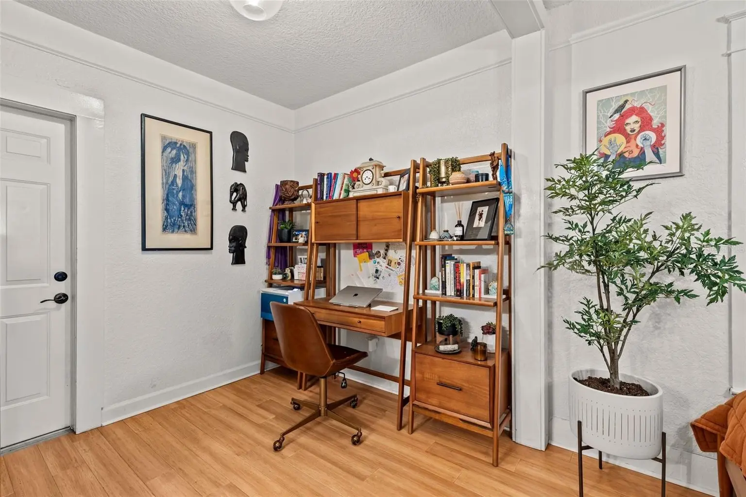 211 S ALBANY AVENUE, TAMPA, FL, photo 19 of 53