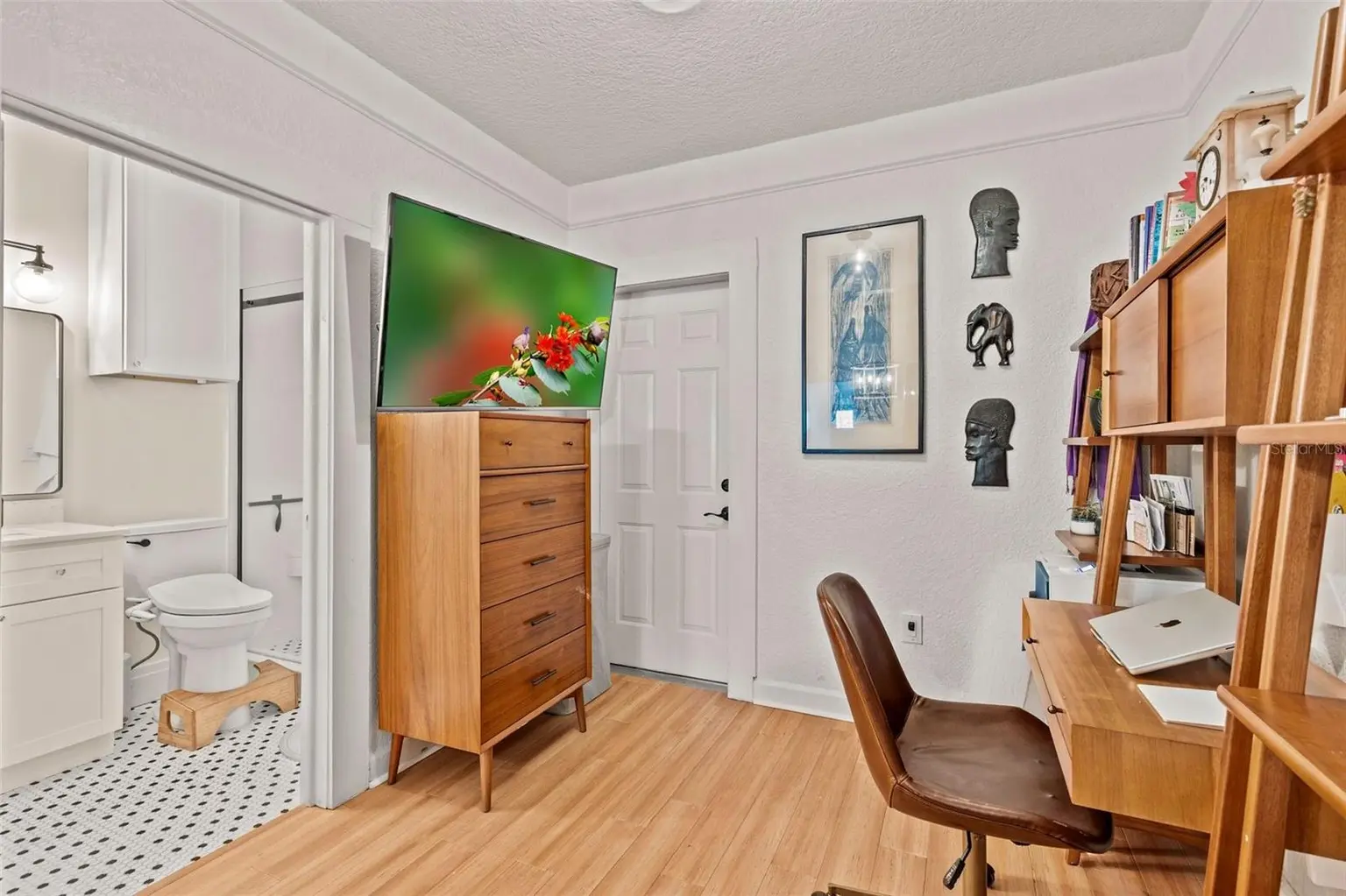211 S ALBANY AVENUE, TAMPA, FL, photo 20 of 53
