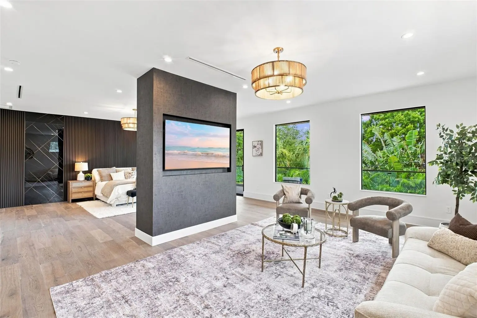 1076 SNELL ISLE BOULEVARD NE, ST PETERSBURG, FL, photo 23 of 52