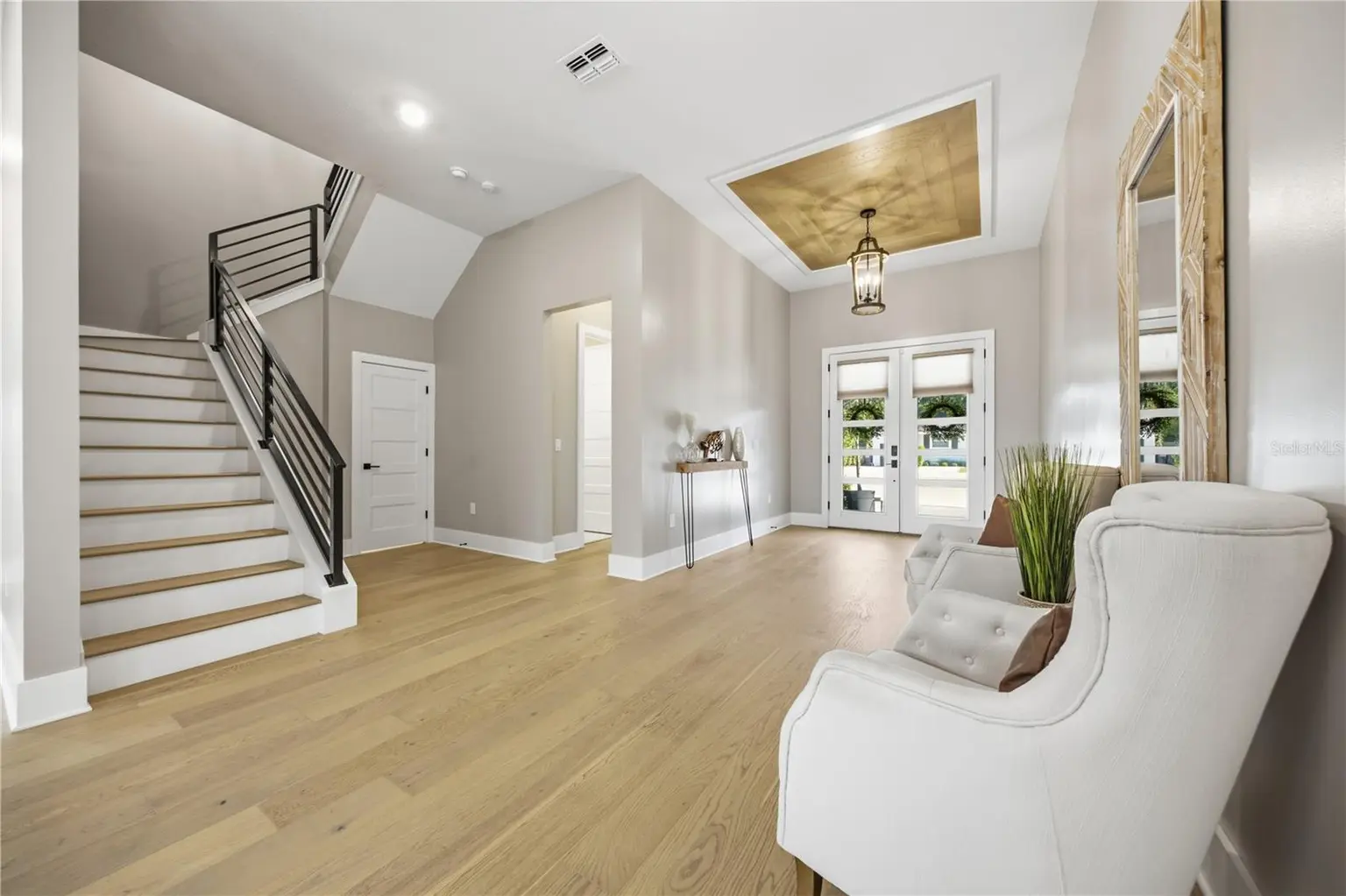 4022 W BAY TO BAY BOULEVARD, TAMPA, FL, photo 2 of 38