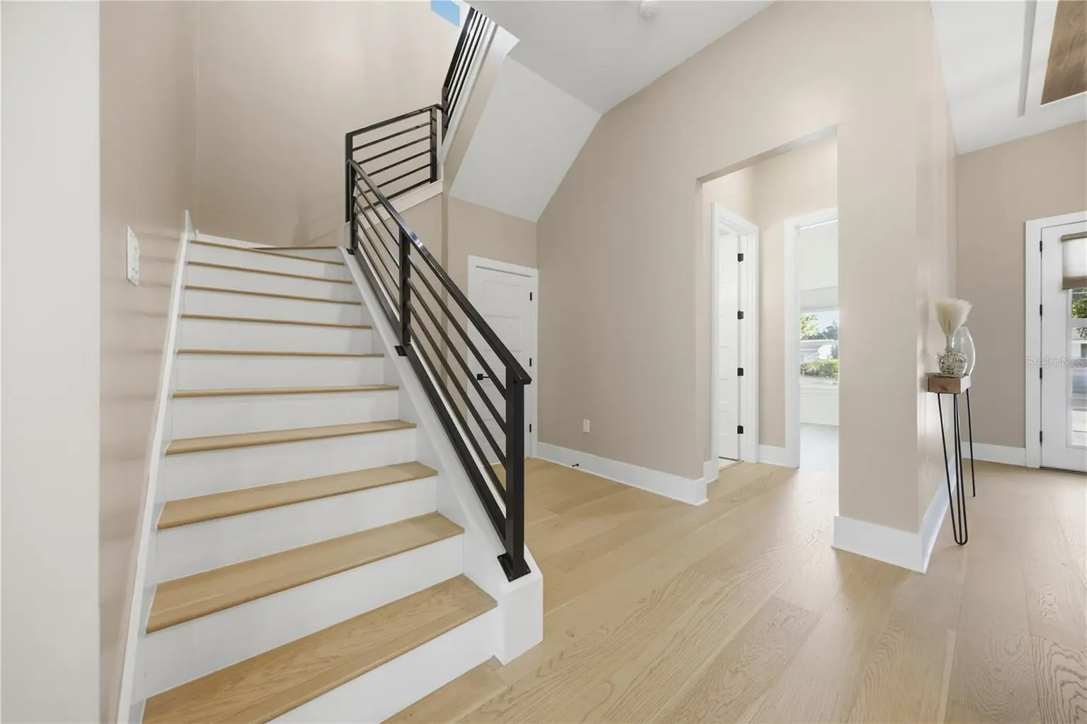 4022 W BAY TO BAY BOULEVARD, TAMPA, FL, photo 3 of 38