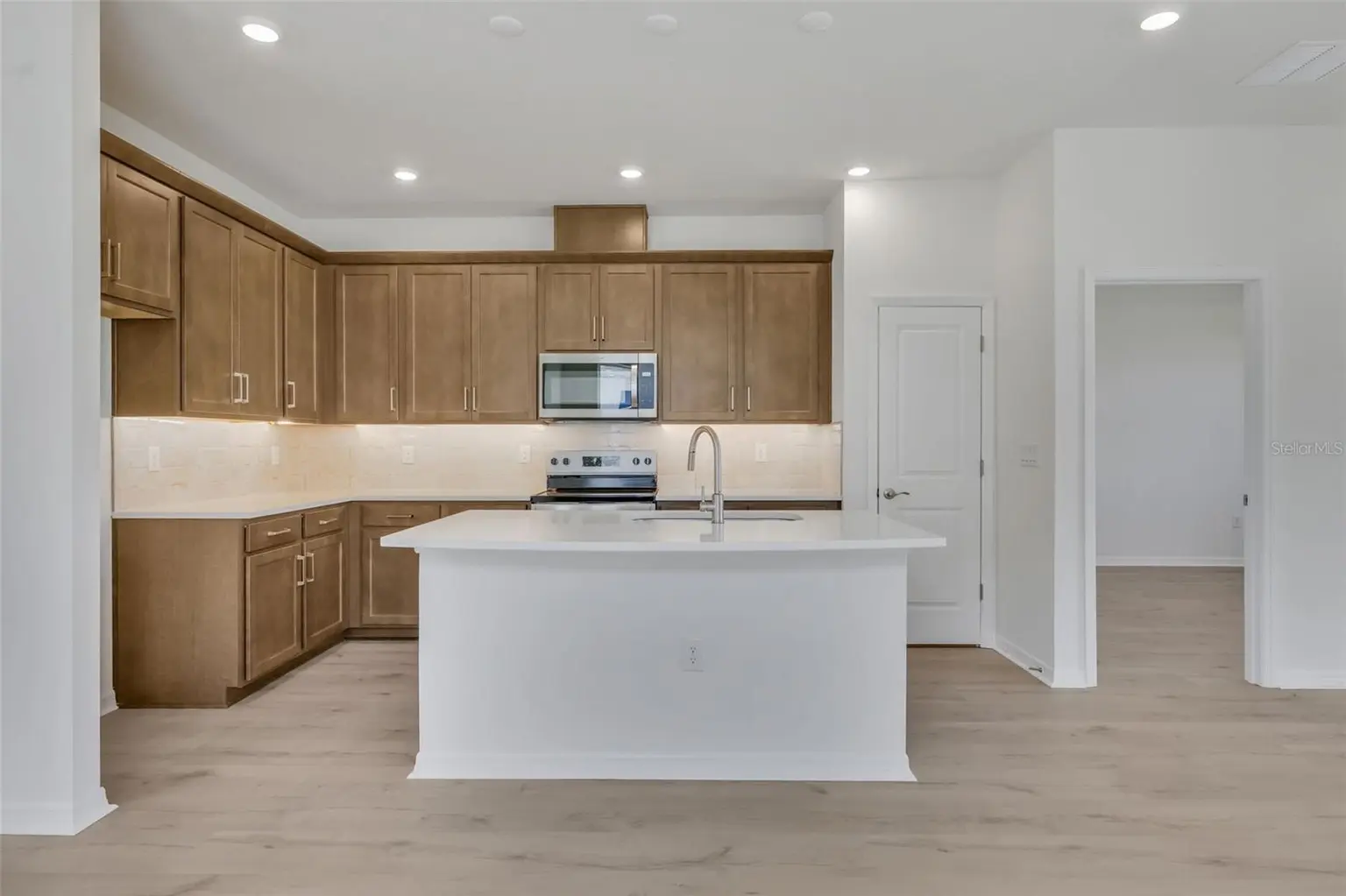 7542 SEA OAK COURT, PARRISH, FL, photo 13 of 31