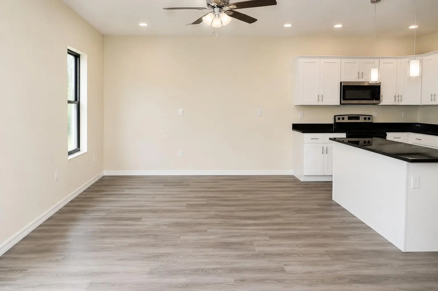 4343 CAMBIO GARDENS COURT, TAMPA, FL, photo 5 of 34