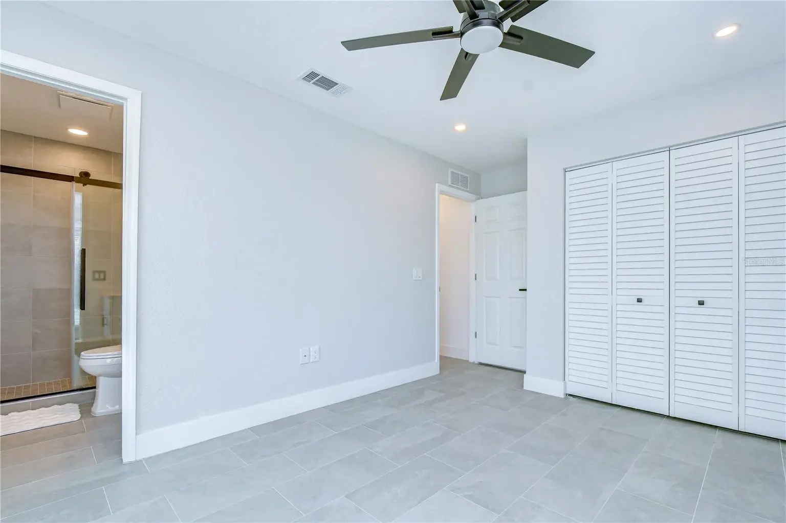 214 8TH AVENUE DRIVE W, BRADENTON, FL, photo 12 of 25