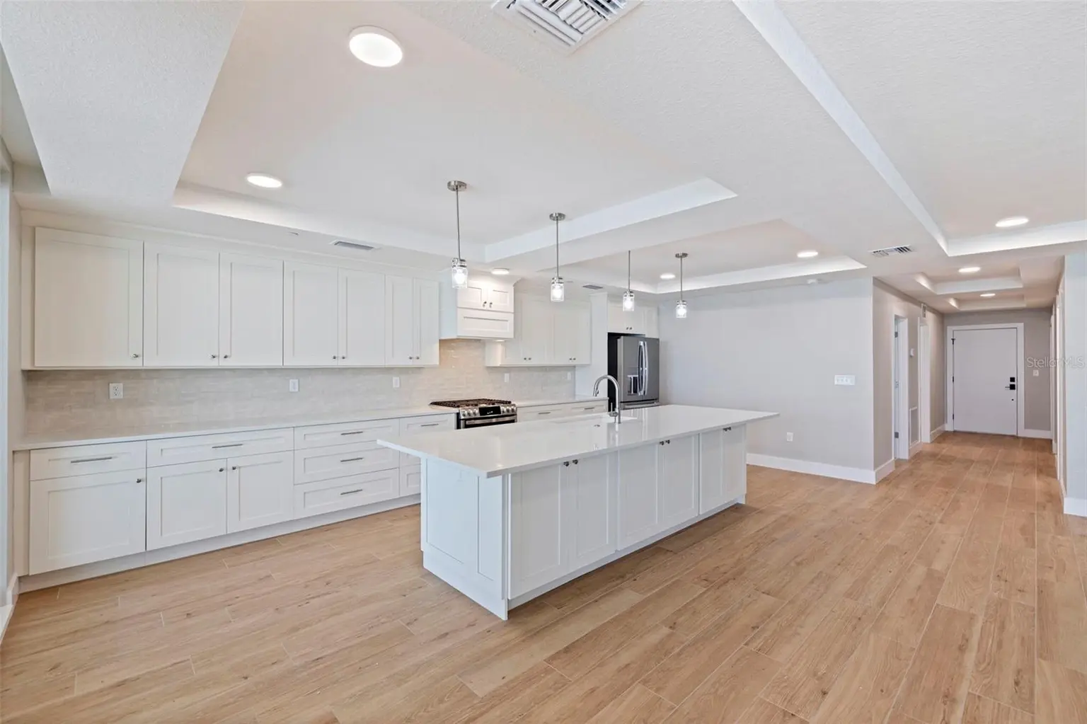 14048 GULF BOULEVARD #302, MADEIRA BEACH, FL, photo 11 of 79