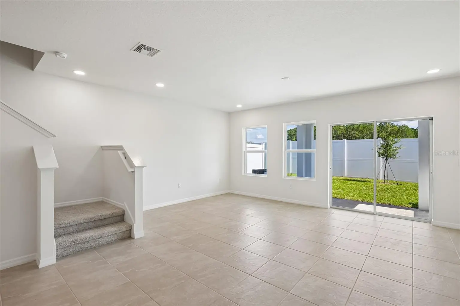34559 TURPINS AVENUE, ZEPHYRHILLS, FL, photo 6 of 30