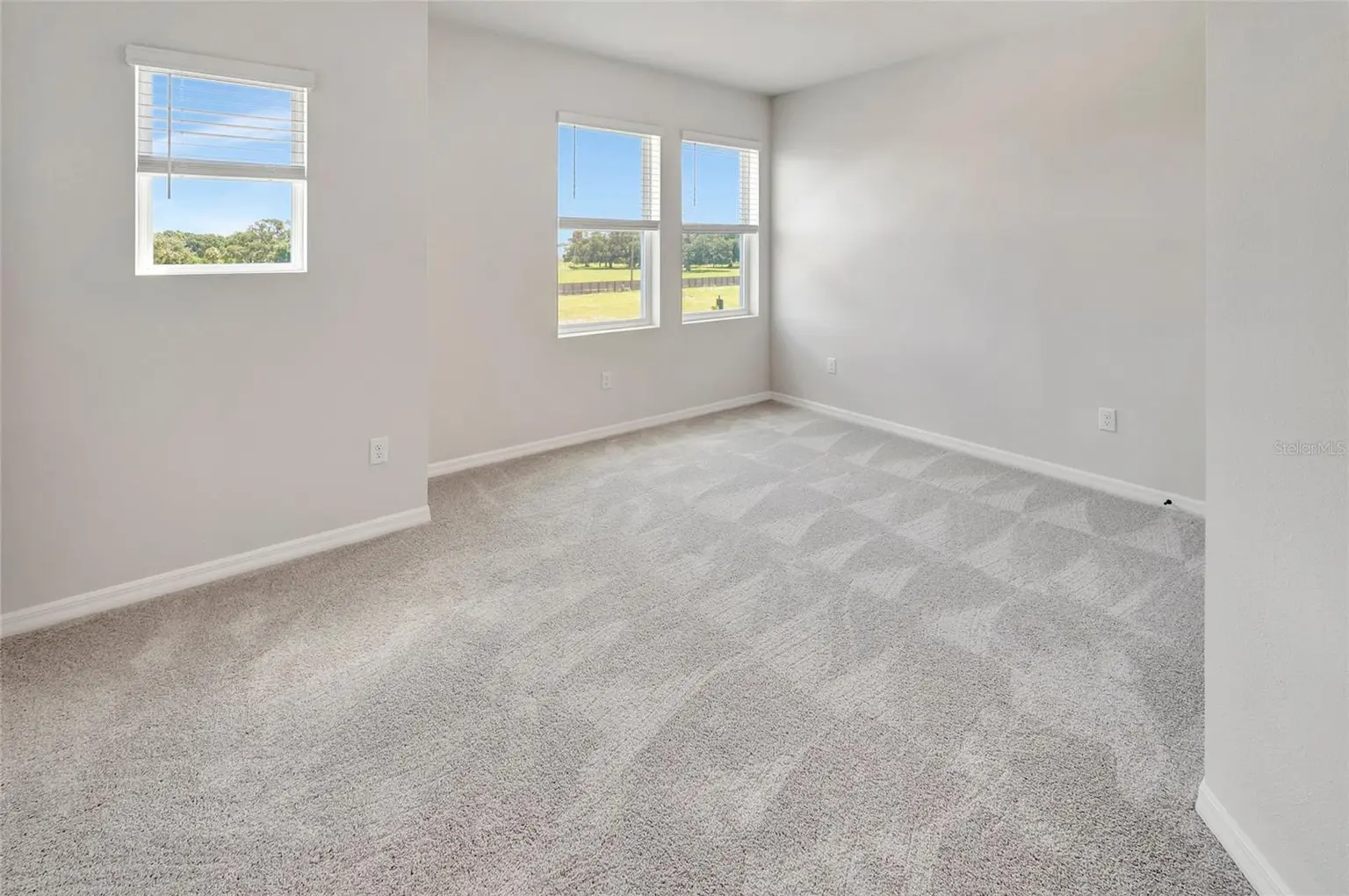 630 KINGSWOOD COURT, BRADENTON, FL, photo 19 of 33
