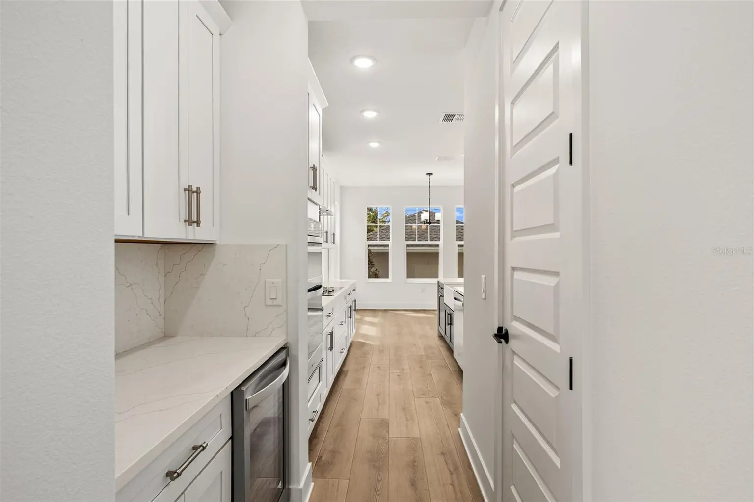 324 37TH AVENUE, ST PETERSBURG, FL, photo 12 of 42