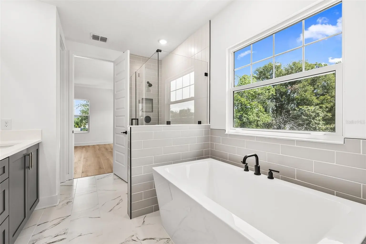 324 37TH AVENUE, ST PETERSBURG, FL, photo 23 of 42