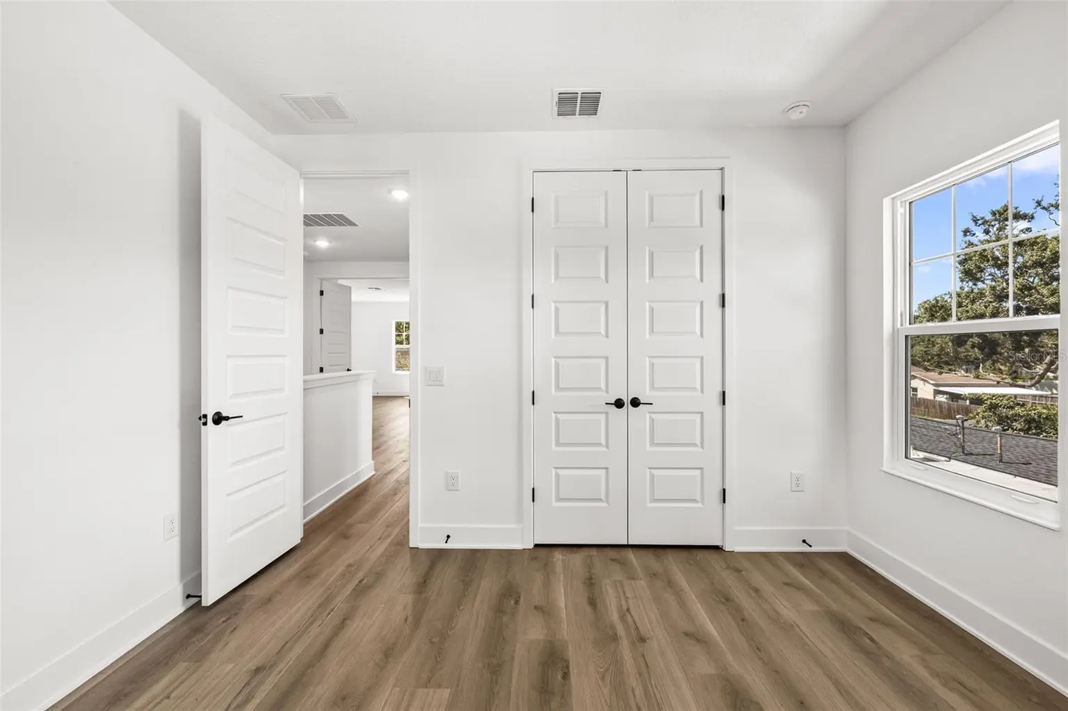 324 37TH AVENUE, ST PETERSBURG, FL, photo 35 of 42