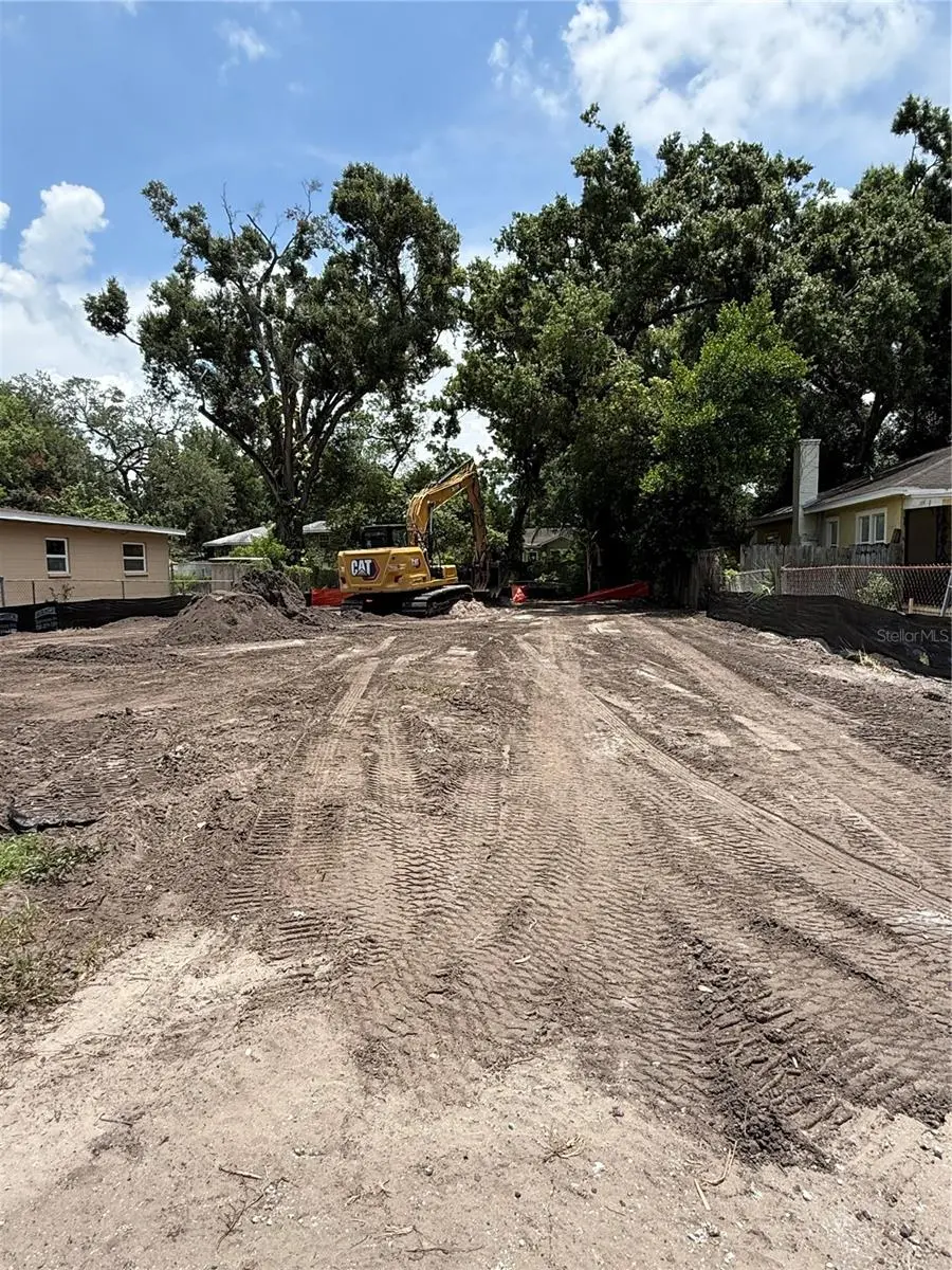 2711 N MYRTLE AVENUE, TAMPA, FL, photo 4 of 15