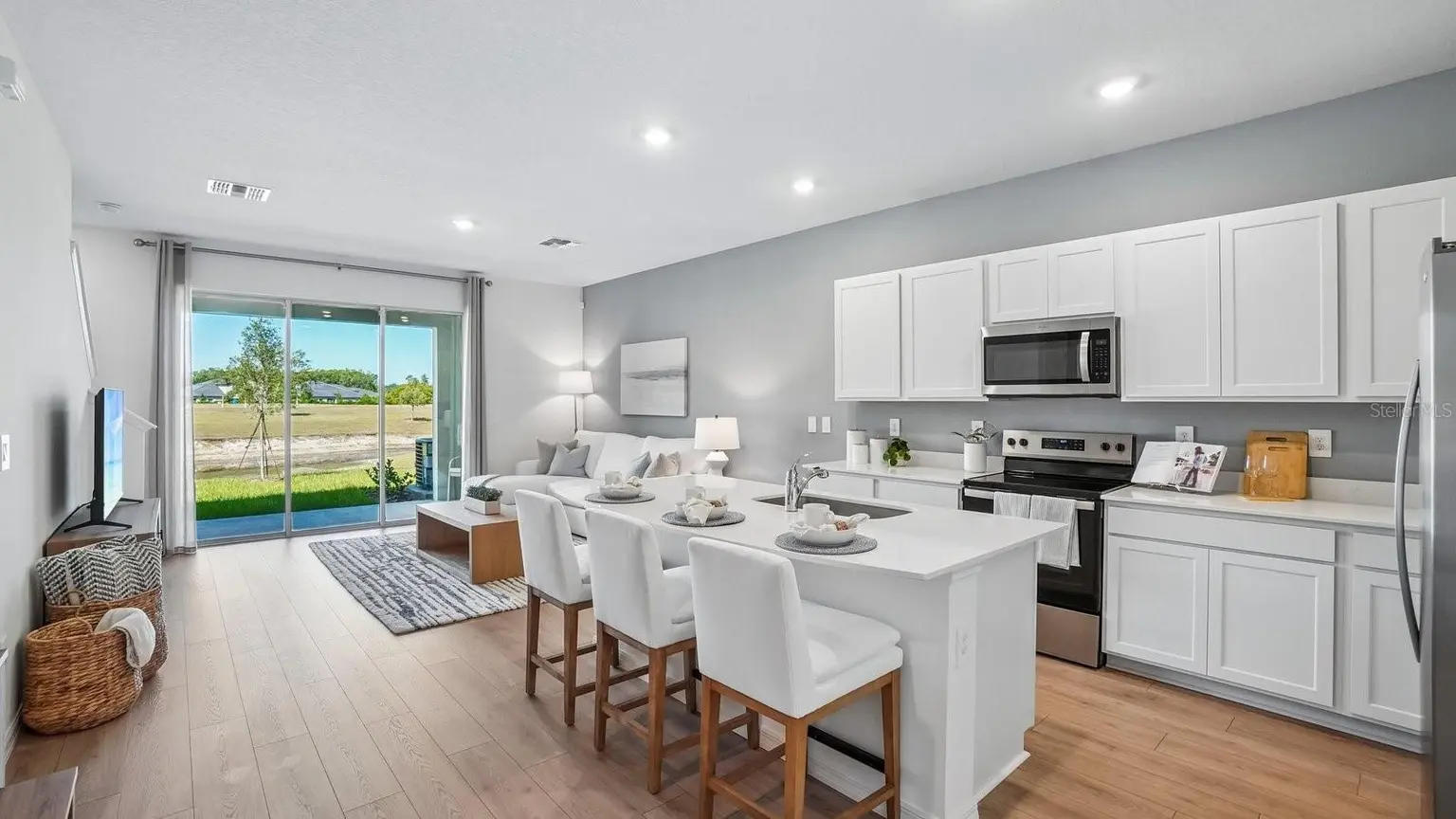 12613 CITRUS PARK LANE, TAMPA, FL, photo 9 of 38
