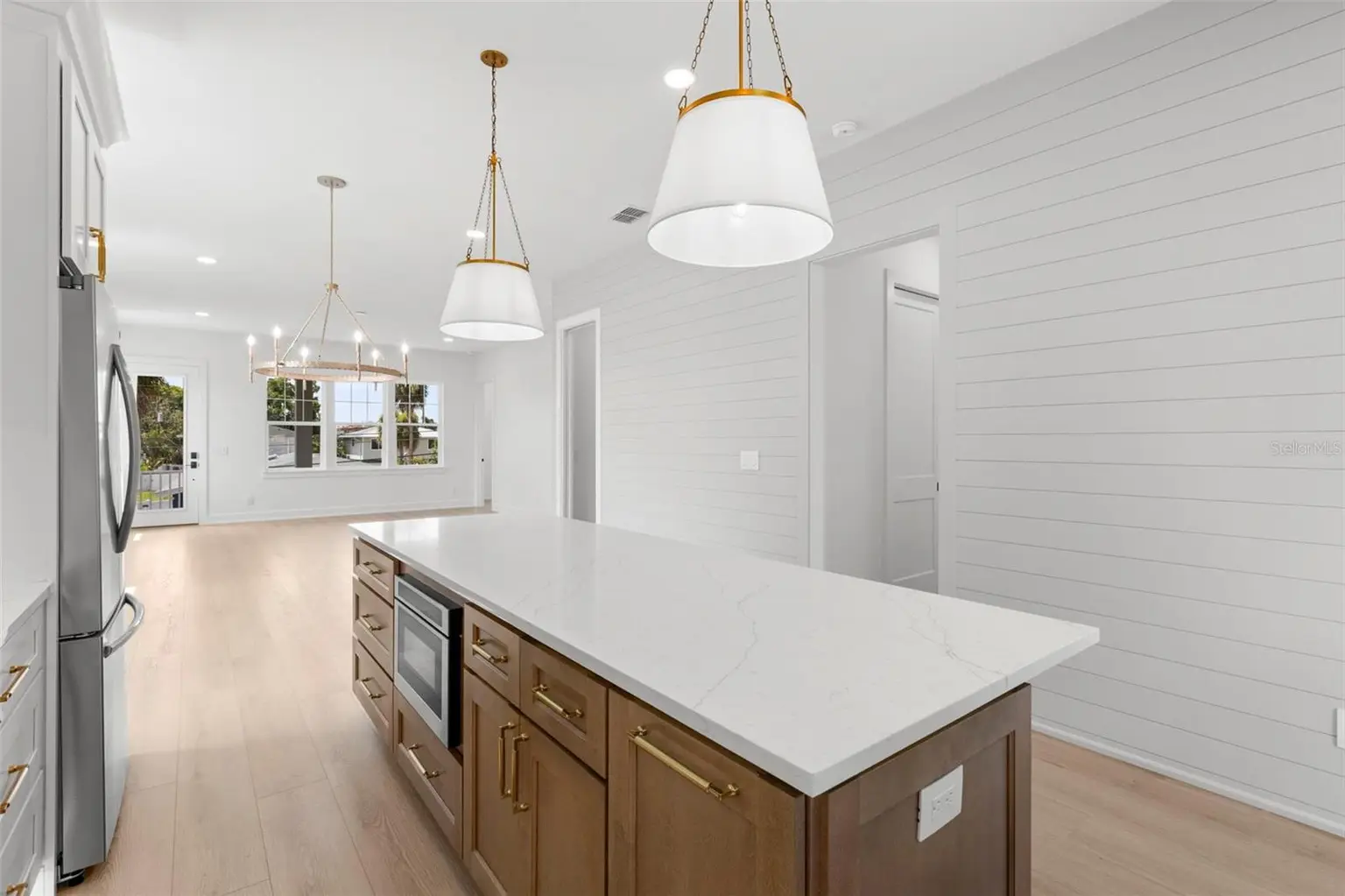 1868 MISSISSIPPI AVENUE NE, ST PETERSBURG, FL, photo 16 of 36