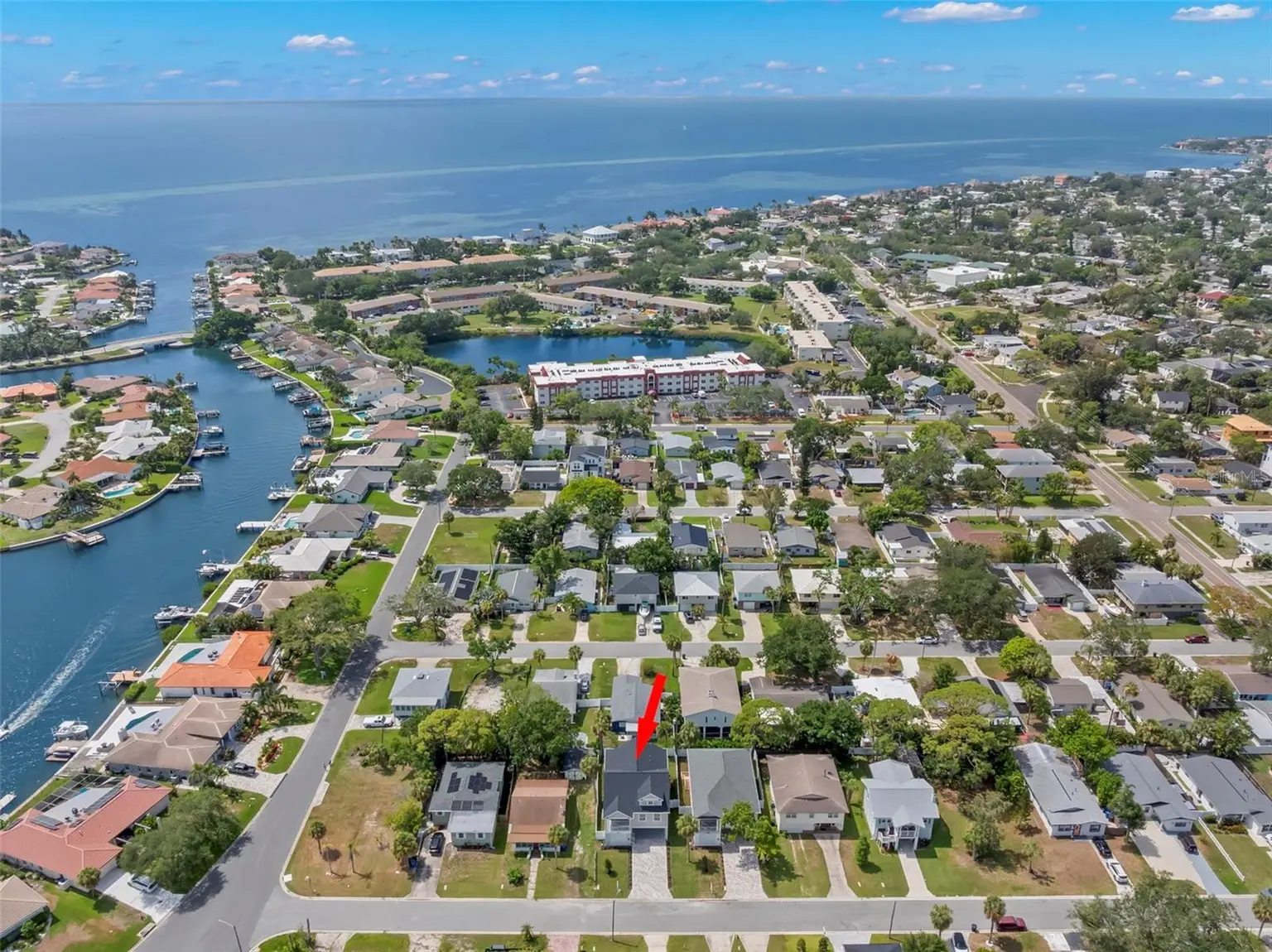 1868 MISSISSIPPI AVENUE NE, ST PETERSBURG, FL, photo 33 of 36