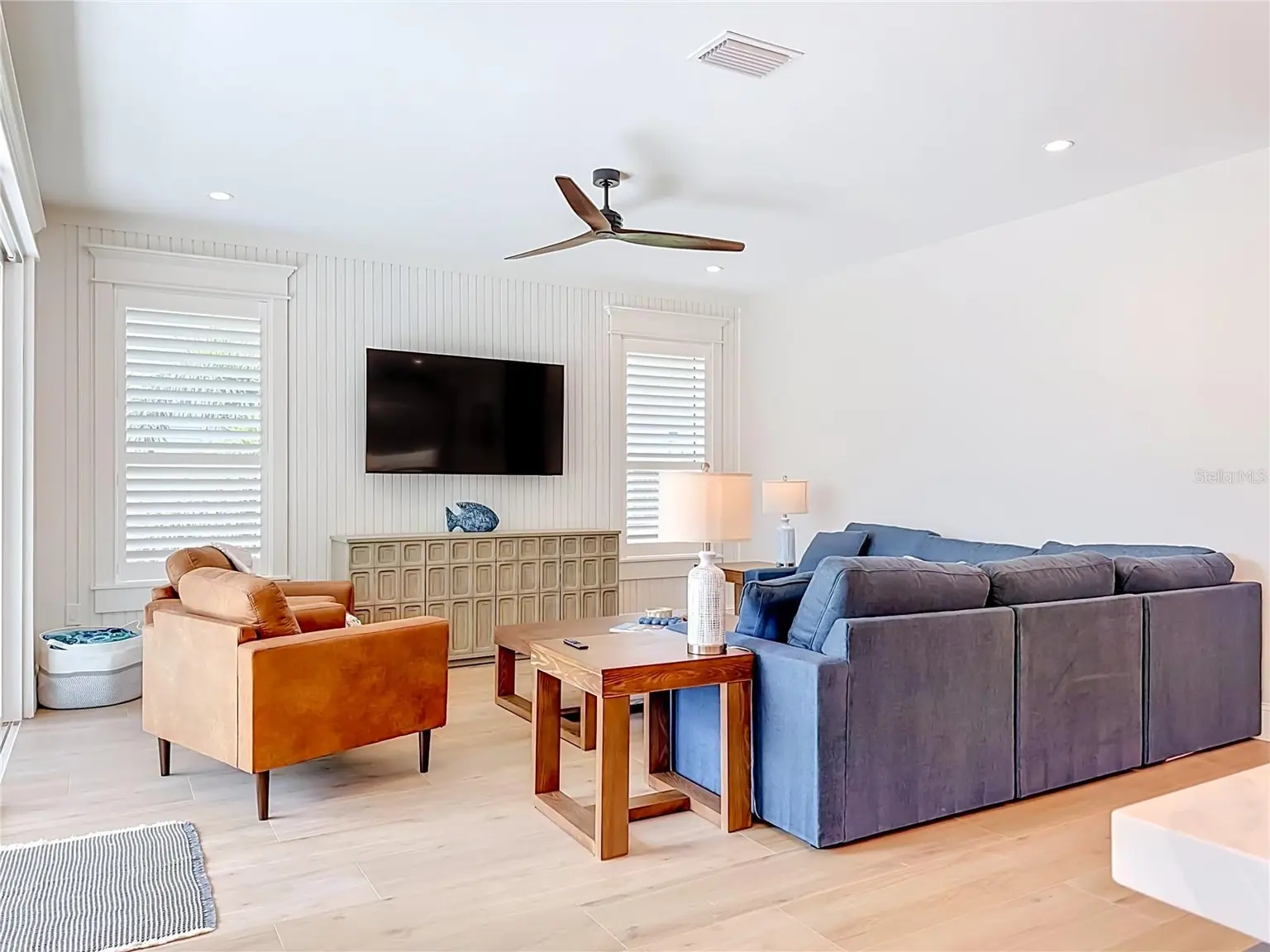 2918 GULF DRIVE, HOLMES BEACH, FL, photo 9 of 92