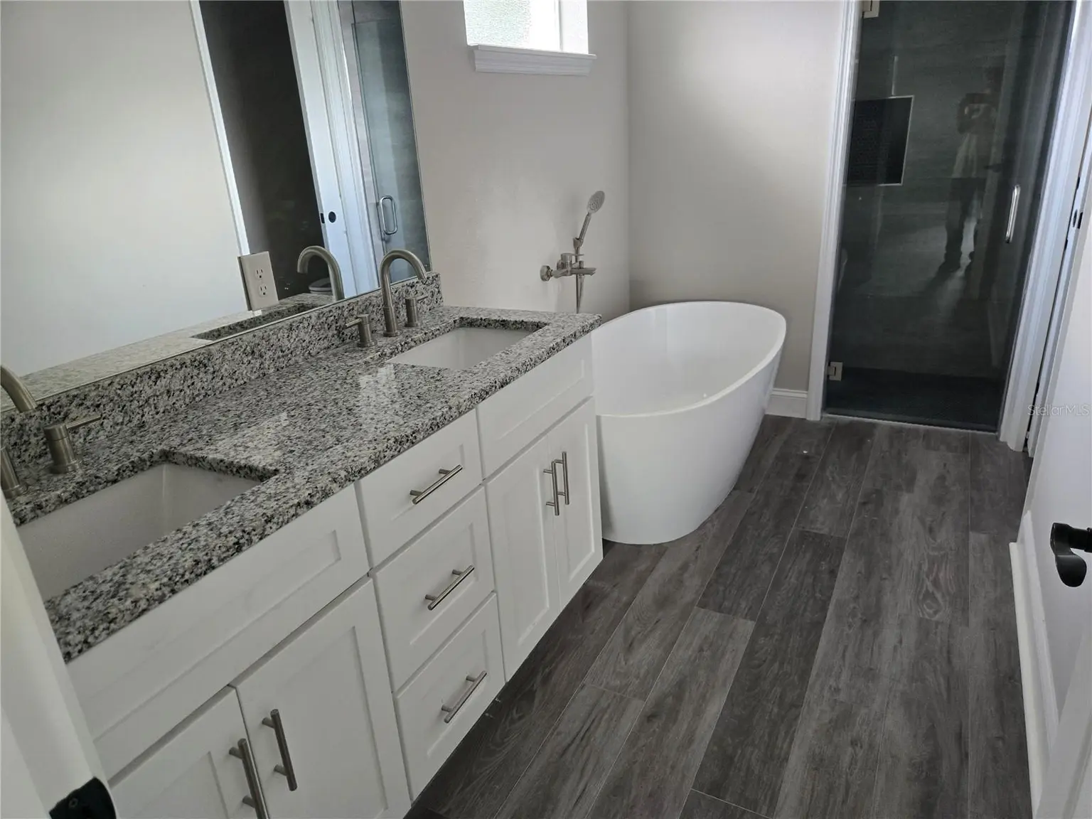 704 E ORCHID AVENUE, TAMPA, FL, photo 8 of 23