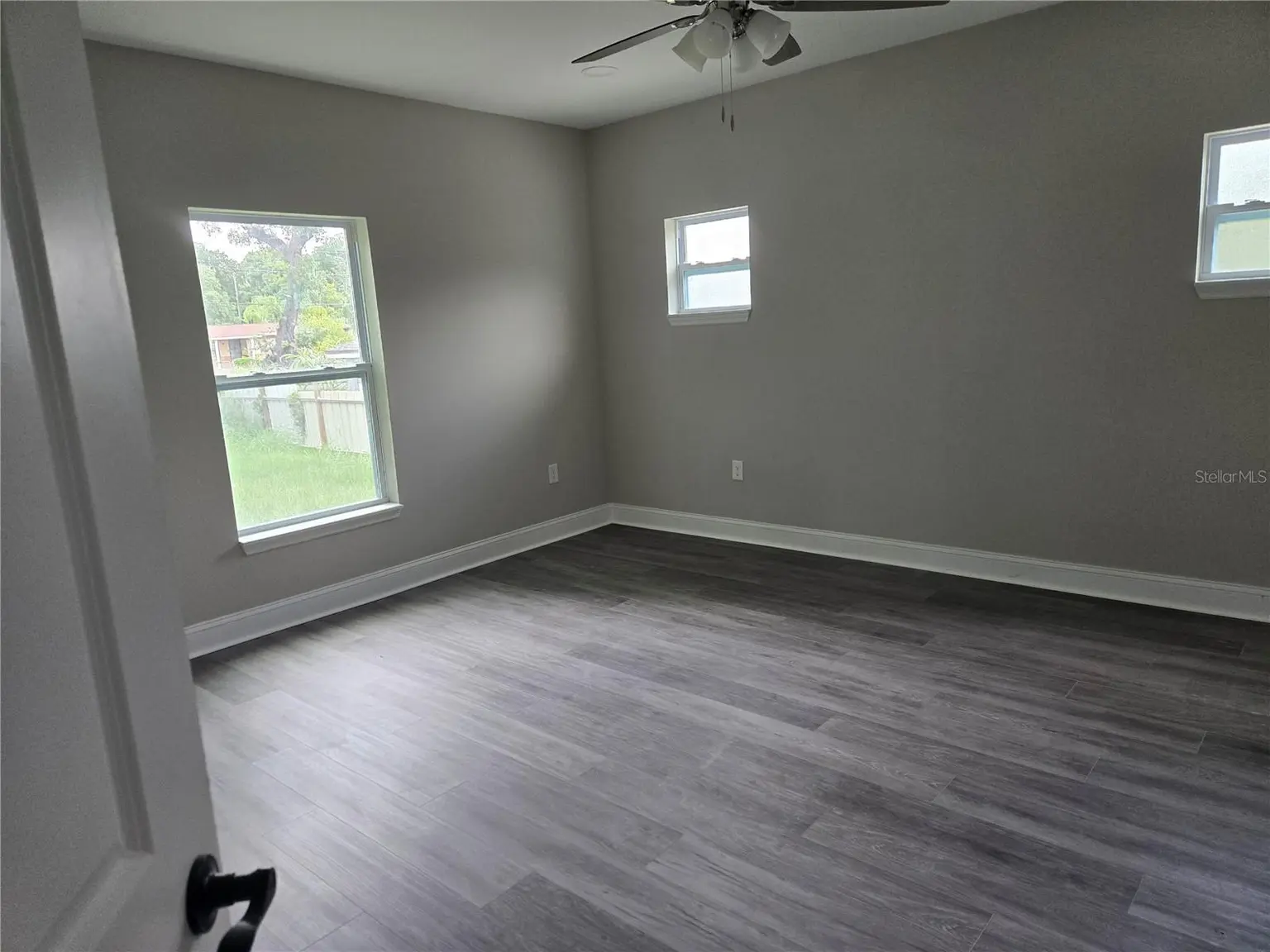 704 E ORCHID AVENUE, TAMPA, FL, photo 9 of 23