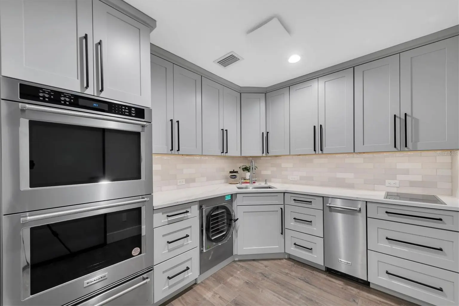303 N BATH CLUB BOULEVARD N, NORTH REDINGTON BEACH, FL, photo 29 of 70