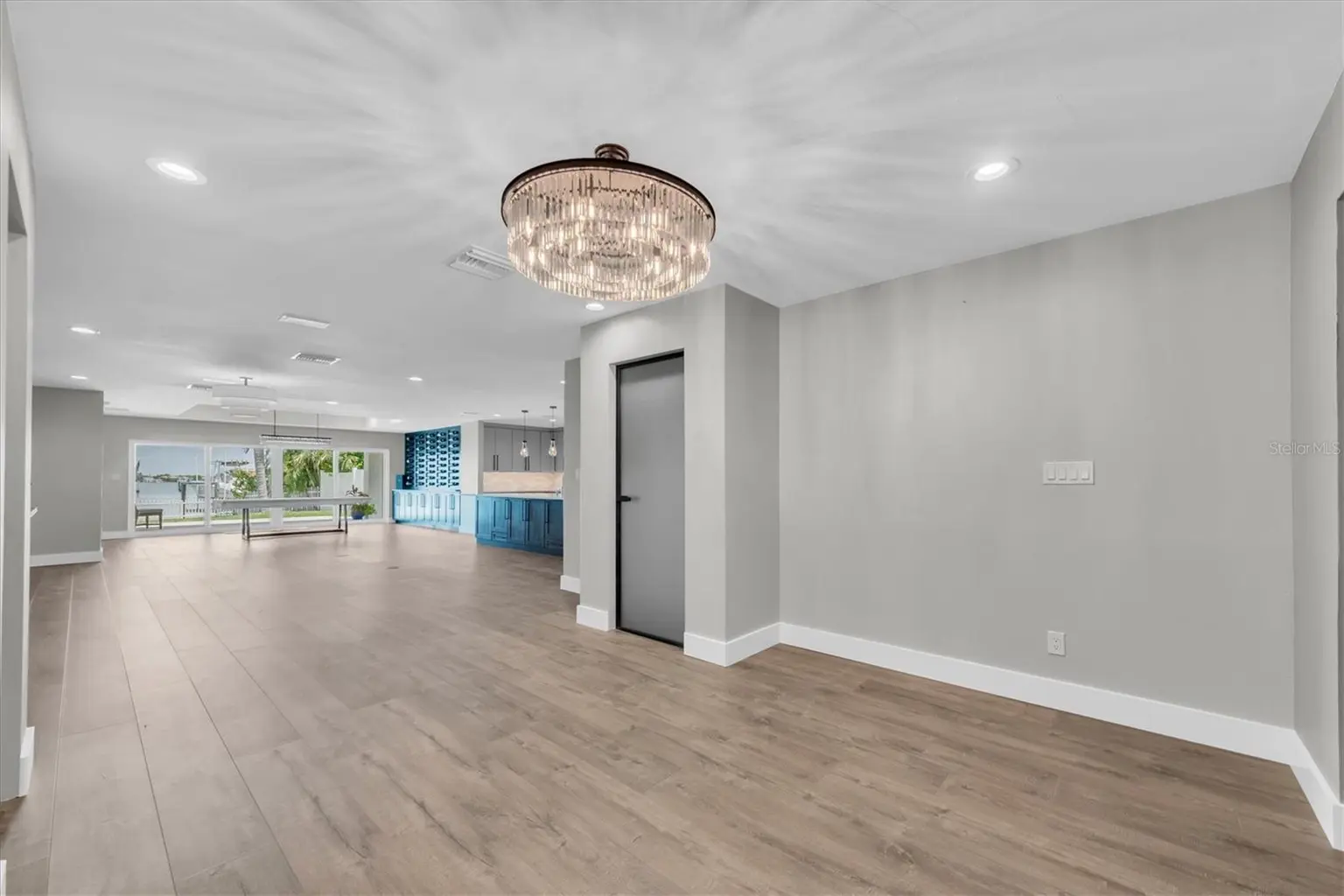 303 N BATH CLUB BOULEVARD N, NORTH REDINGTON BEACH, FL, photo 5 of 70