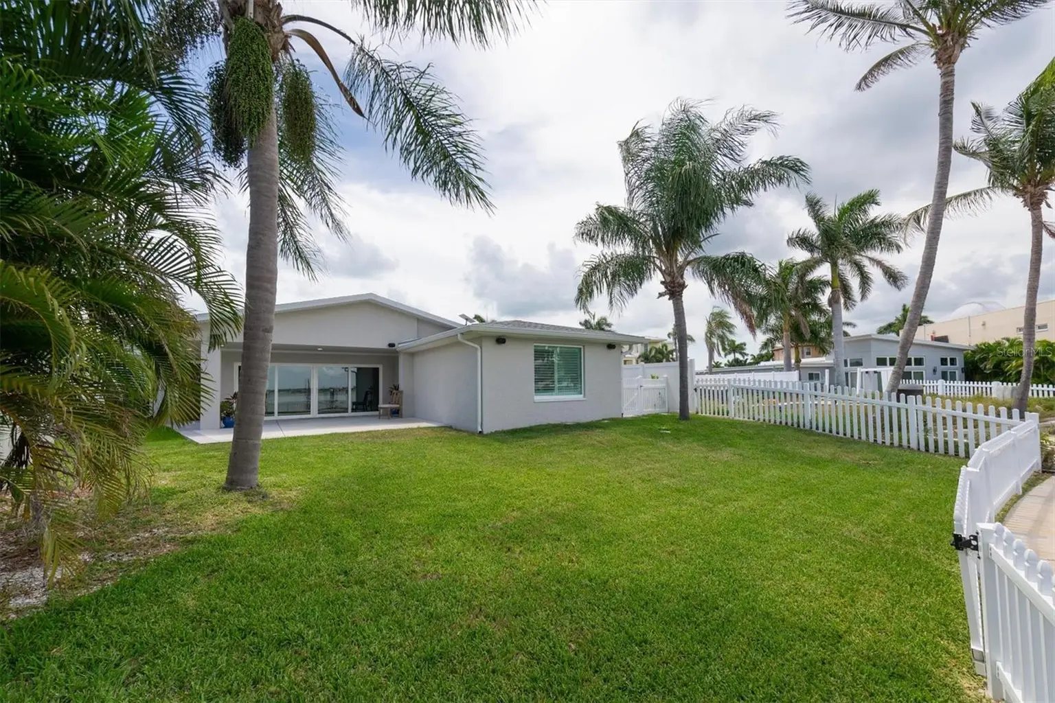 303 N BATH CLUB BOULEVARD N, NORTH REDINGTON BEACH, FL, photo 59 of 70