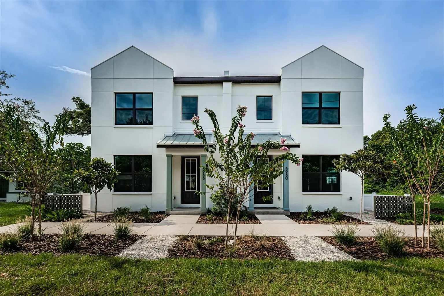 Town/new Port Richey home, photo 3 of 8