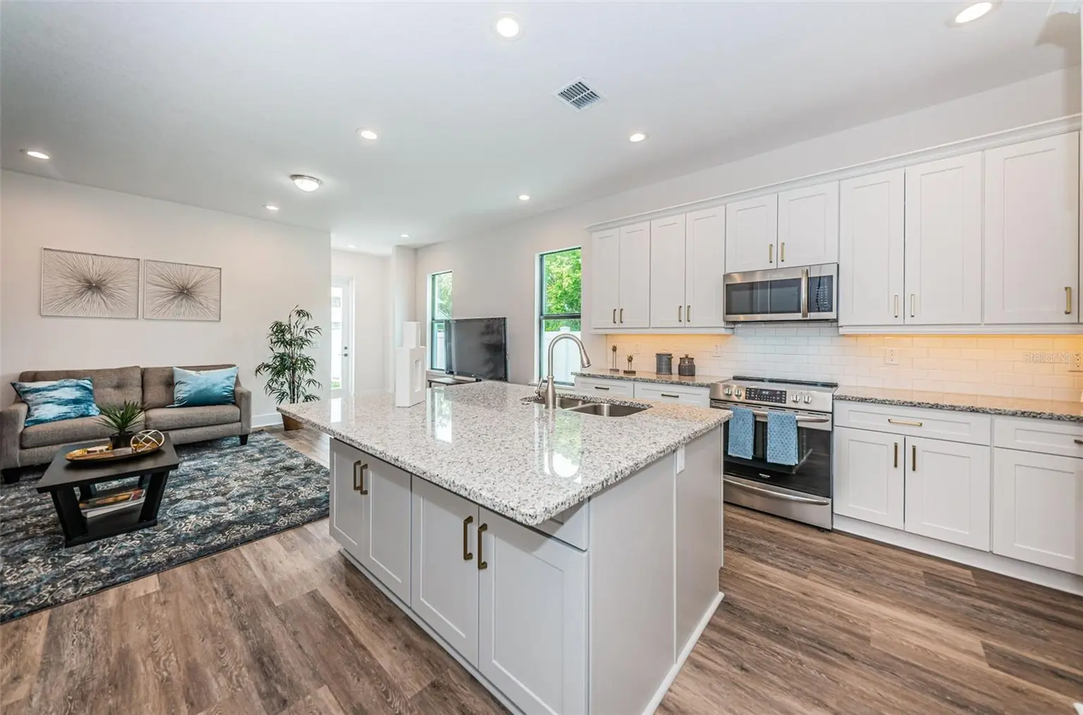 5964 CENTRAL AVENUE, NEW PORT RICHEY, FL, photo 5 of 65