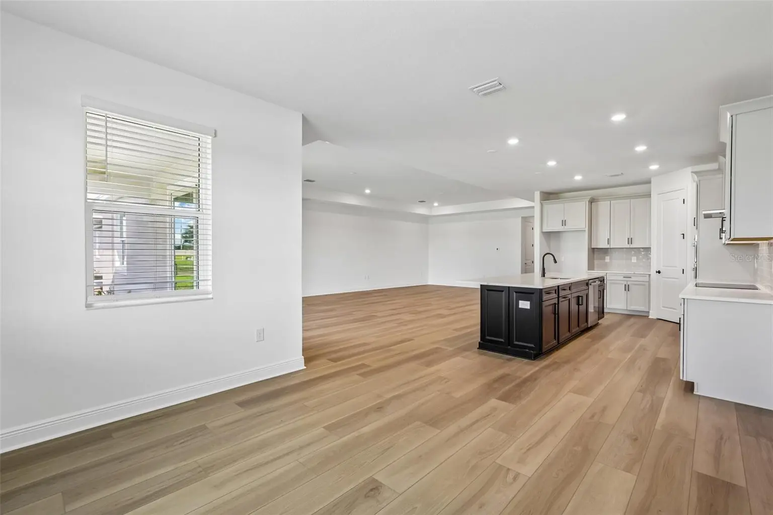 9246 DEEP HORIZON LOOP, PARRISH, FL, photo 14 of 33