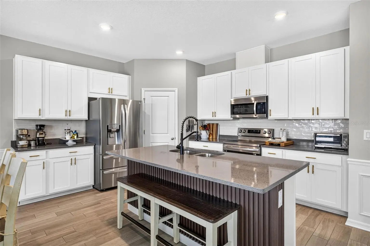 34117 WHITE FOUNTAIN COURT, WESLEY CHAPEL, FL, photo 14 of 100