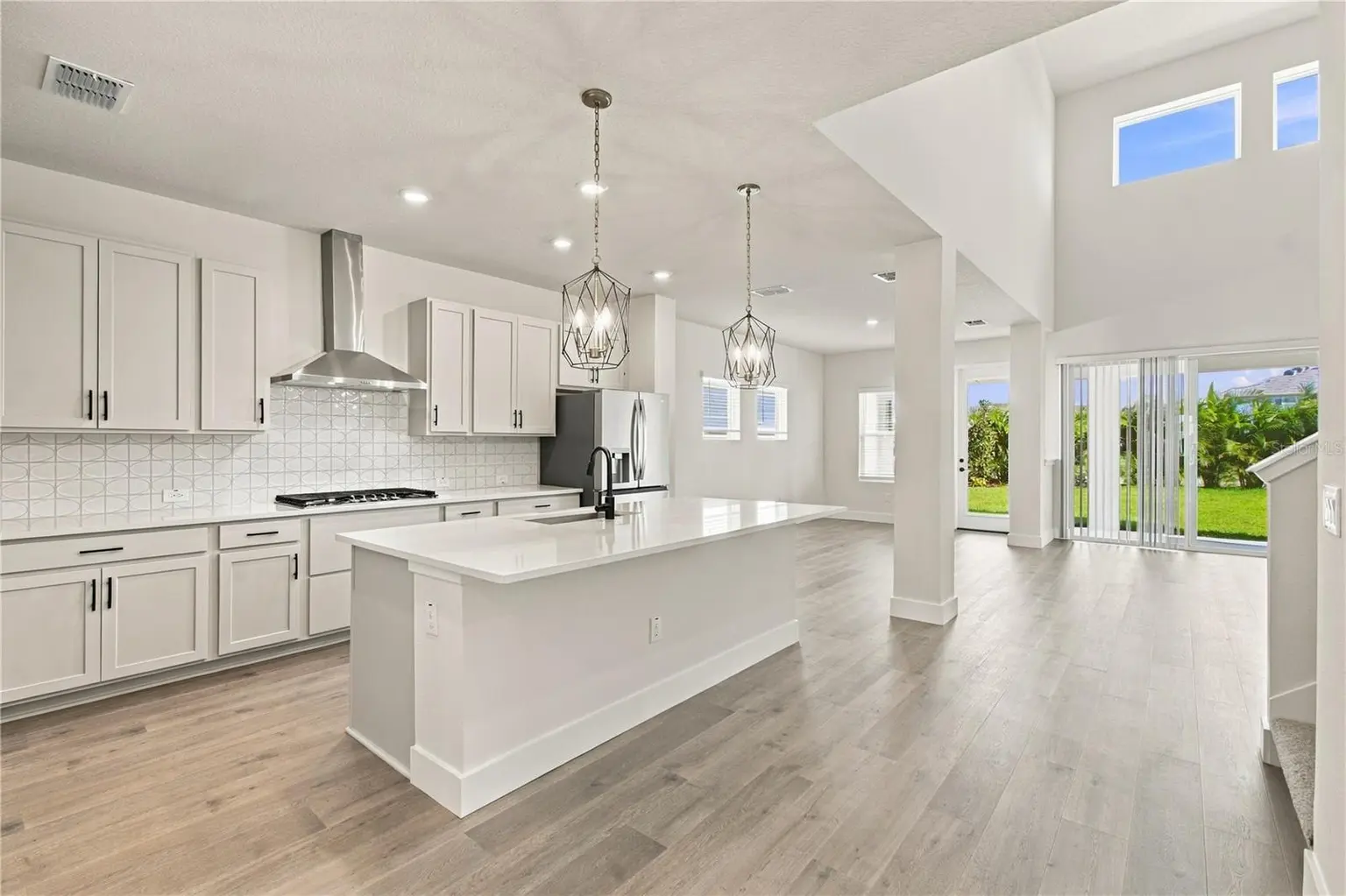 5147 CREEK SAND DRIVE, APOLLO BEACH, FL, photo 2 of 39
