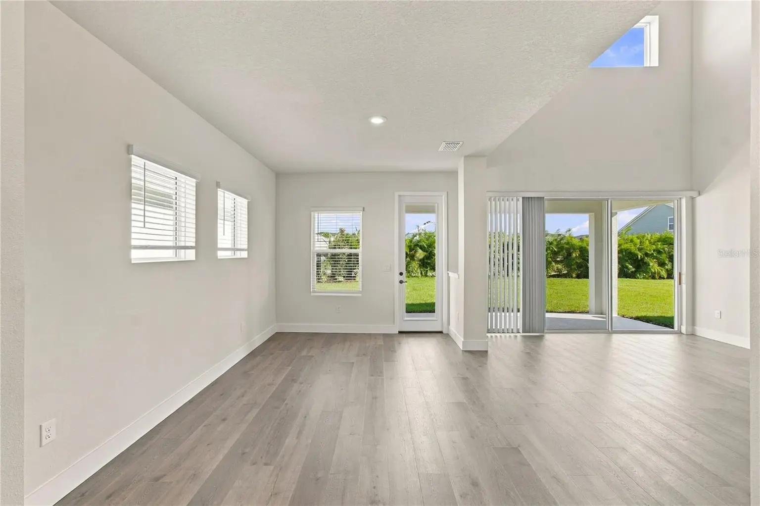 5147 CREEK SAND DRIVE, APOLLO BEACH, FL, photo 7 of 39