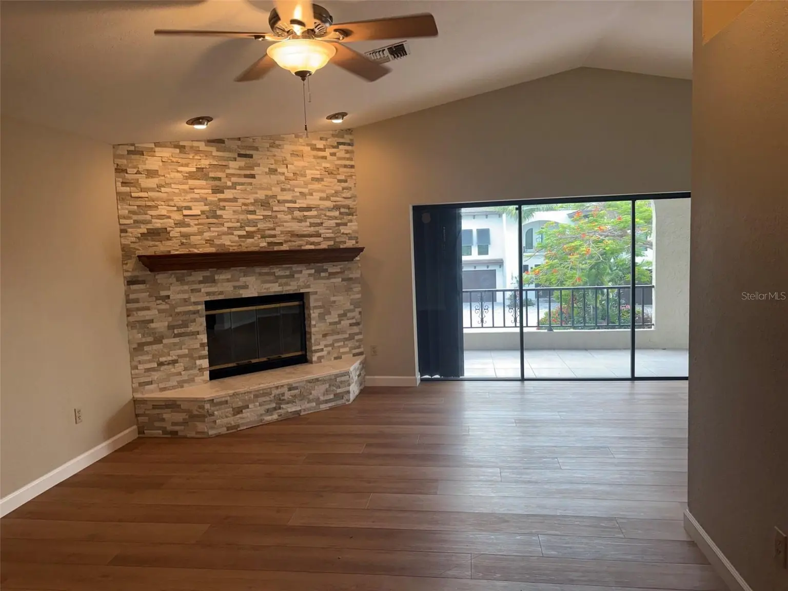 15810 REDINGTON DRIVE, REDINGTON BEACH, FL, photo 10 of 43