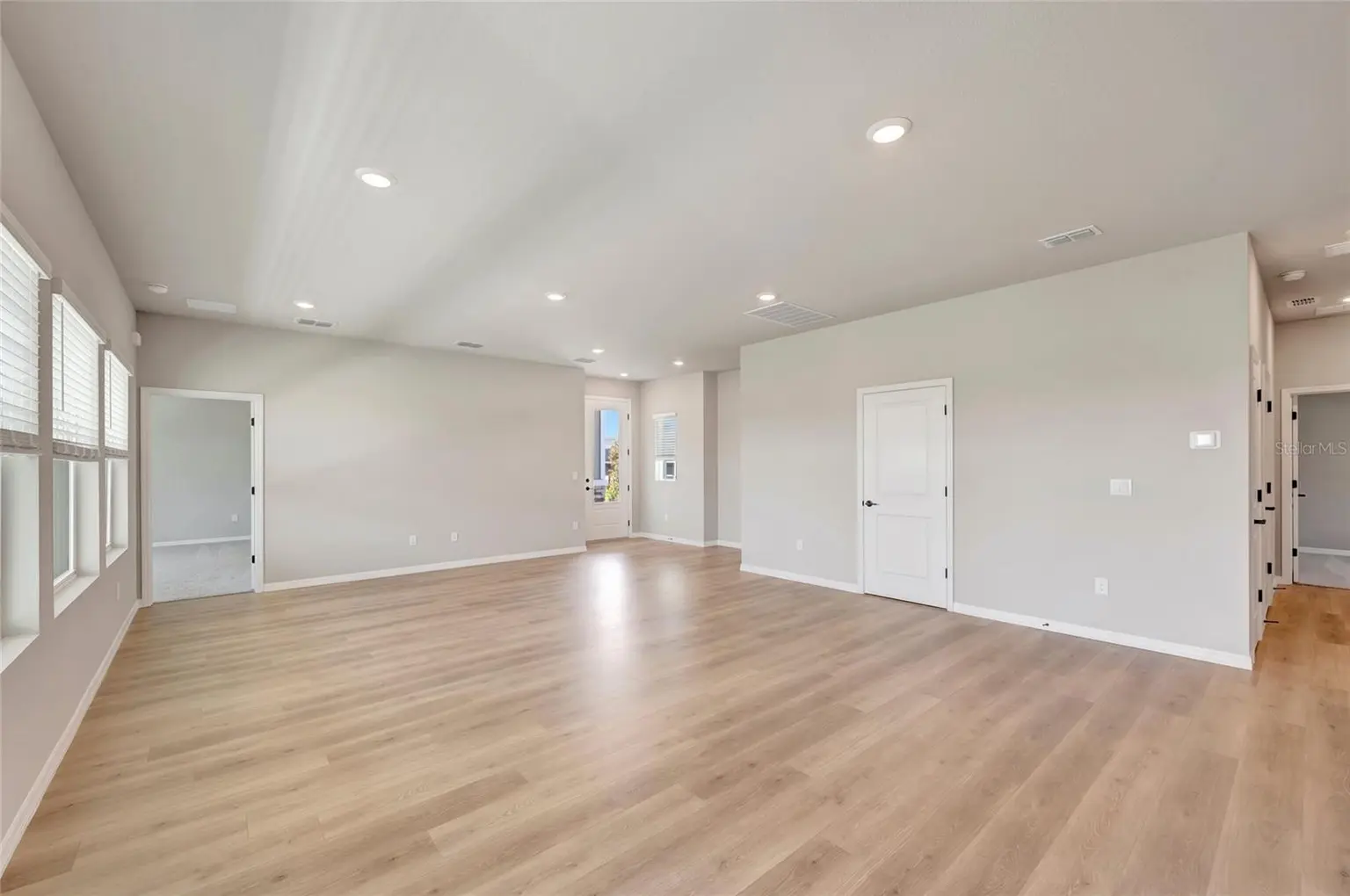 5261 COLONY VISTA DRIVE, APOLLO BEACH, FL, photo 10 of 32