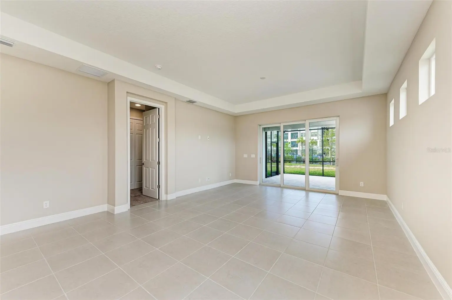 149 OKEEFFE CIRCLE, BRADENTON, FL, photo 11 of 41