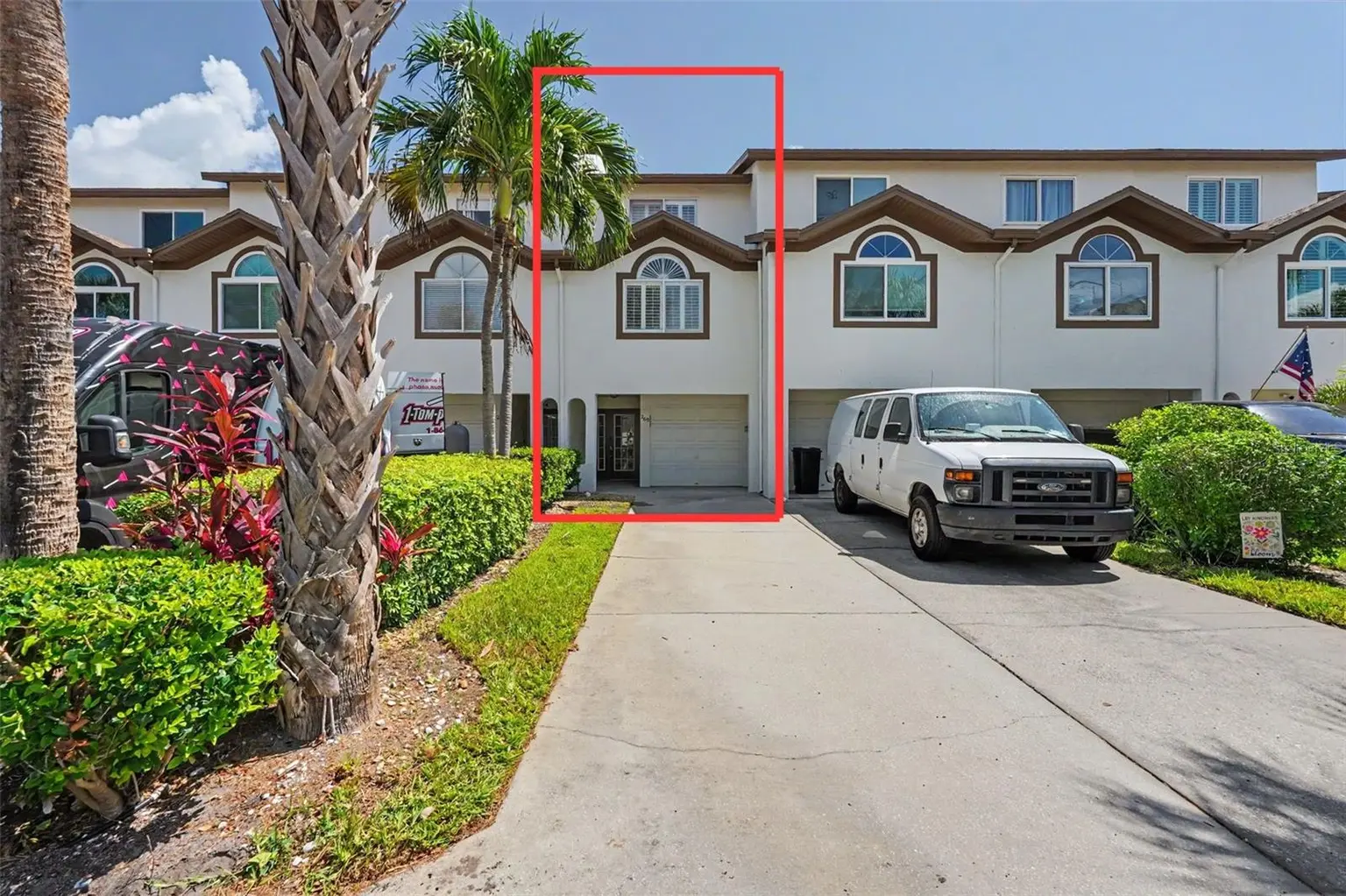 269 MADEIRA CIRCLE, ST PETERSBURG, FL