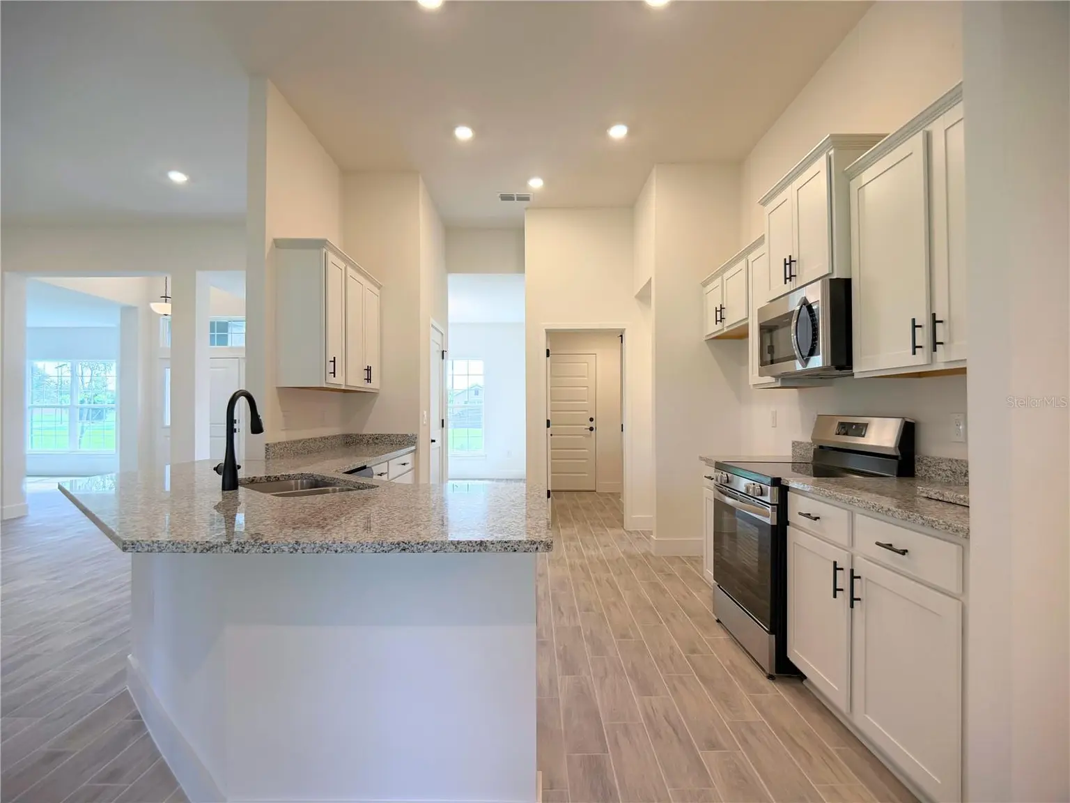 36861 HIDDEN VIEW CIRCLE, DADE CITY, FL, photo 9 of 30