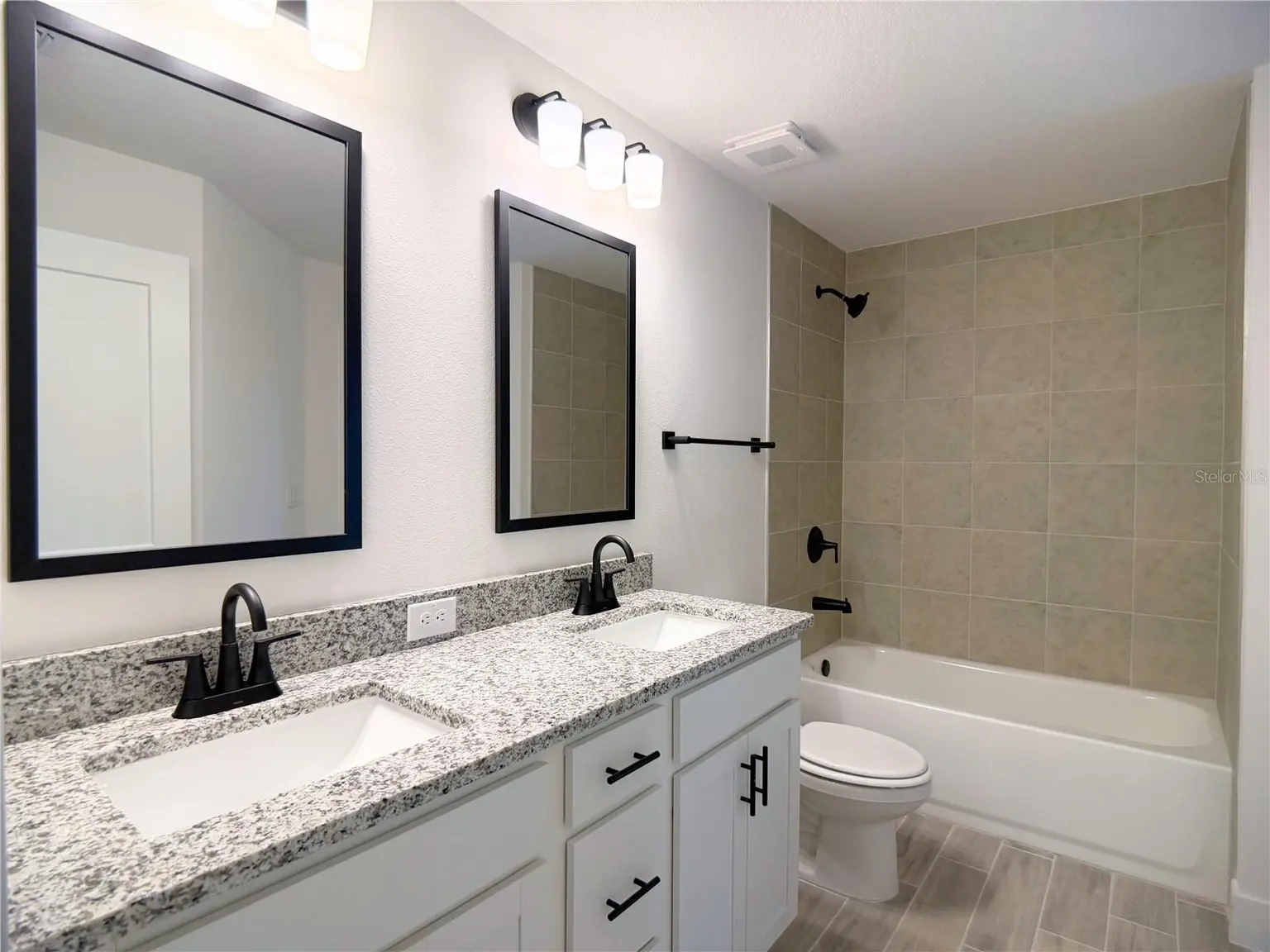 36861 HIDDEN VIEW CIRCLE, DADE CITY, FL, photo 19 of 30