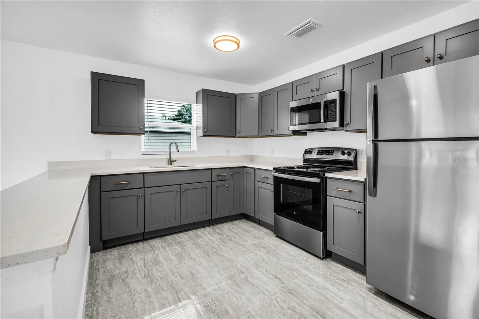 5310 22ND STREET COURT E, BRADENTON, FL, photo 12 of 26