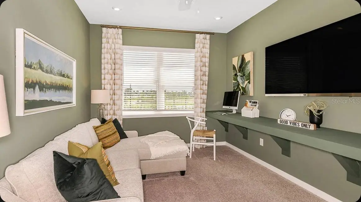 11743 SOFT MEADOW MEWS, SAN ANTONIO, FL, photo 5 of 17