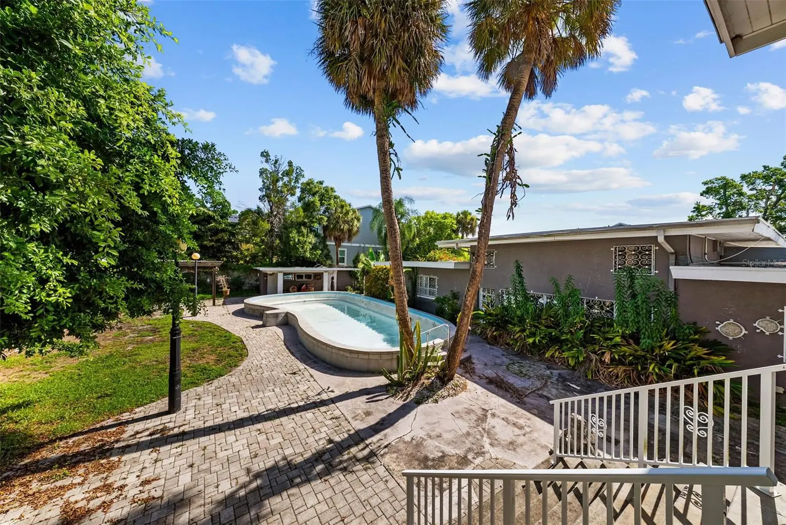 211 S SHORE CREST DRIVE, TAMPA, FL, photo 4 of 16