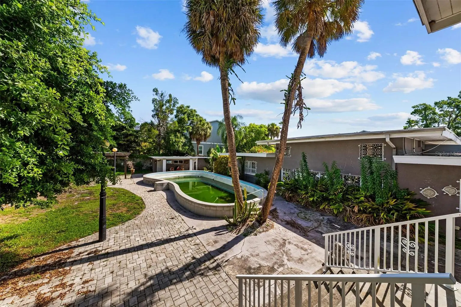 211 S SHORE CREST DRIVE, TAMPA, FL, photo 7 of 16
