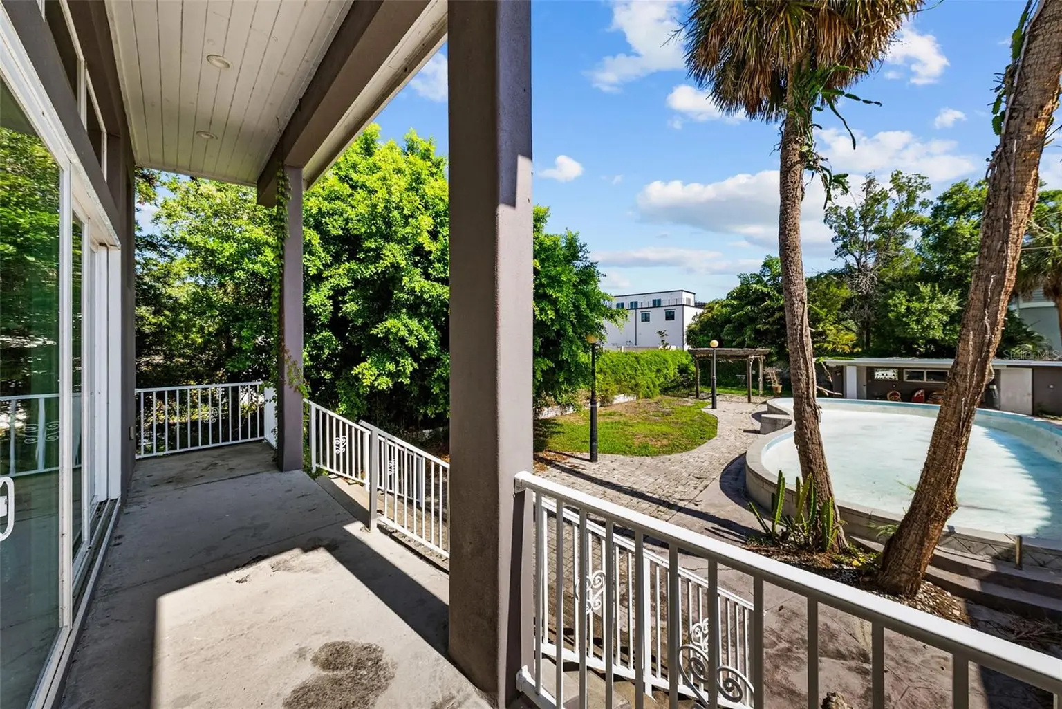 211 S SHORE CREST DRIVE, TAMPA, FL, photo 8 of 16