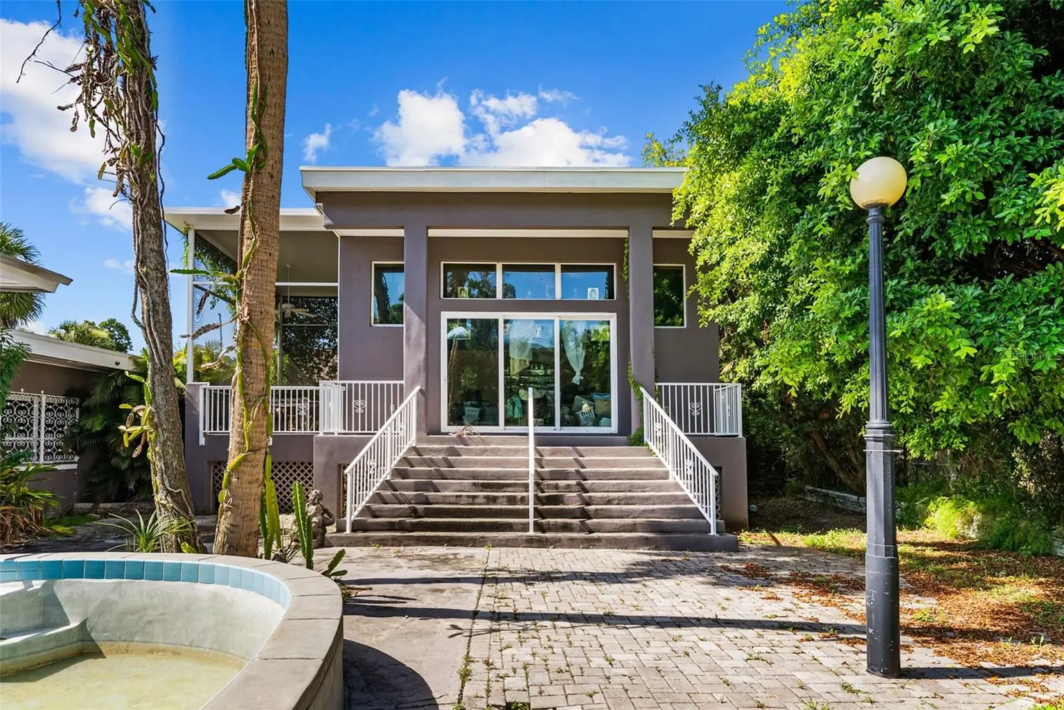 211 S SHORE CREST DRIVE, TAMPA, FL, photo 9 of 16