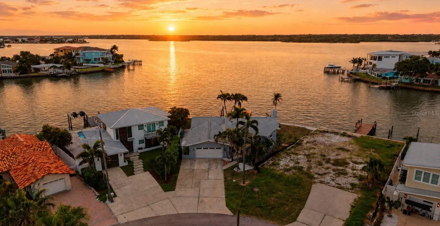 16115 4TH STREET E, REDINGTON BEACH, FL