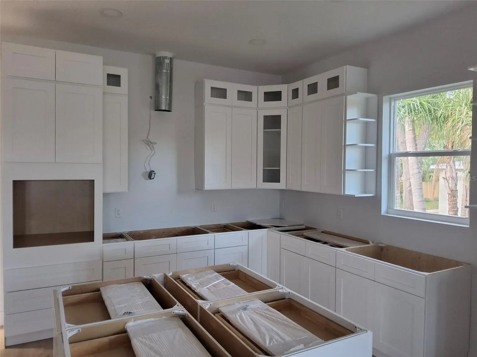 383 GEORGIA AVENUE, CRYSTAL BEACH, FL, photo 16 of 86