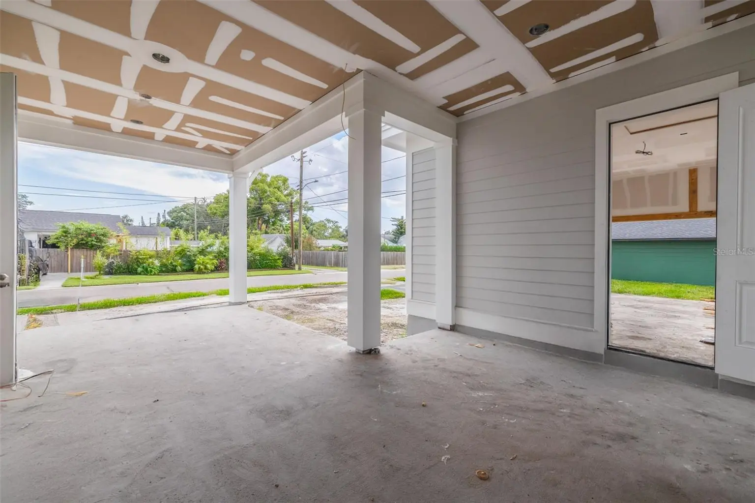 995 48TH AVENUE N, ST PETERSBURG, FL, photo 6 of 27