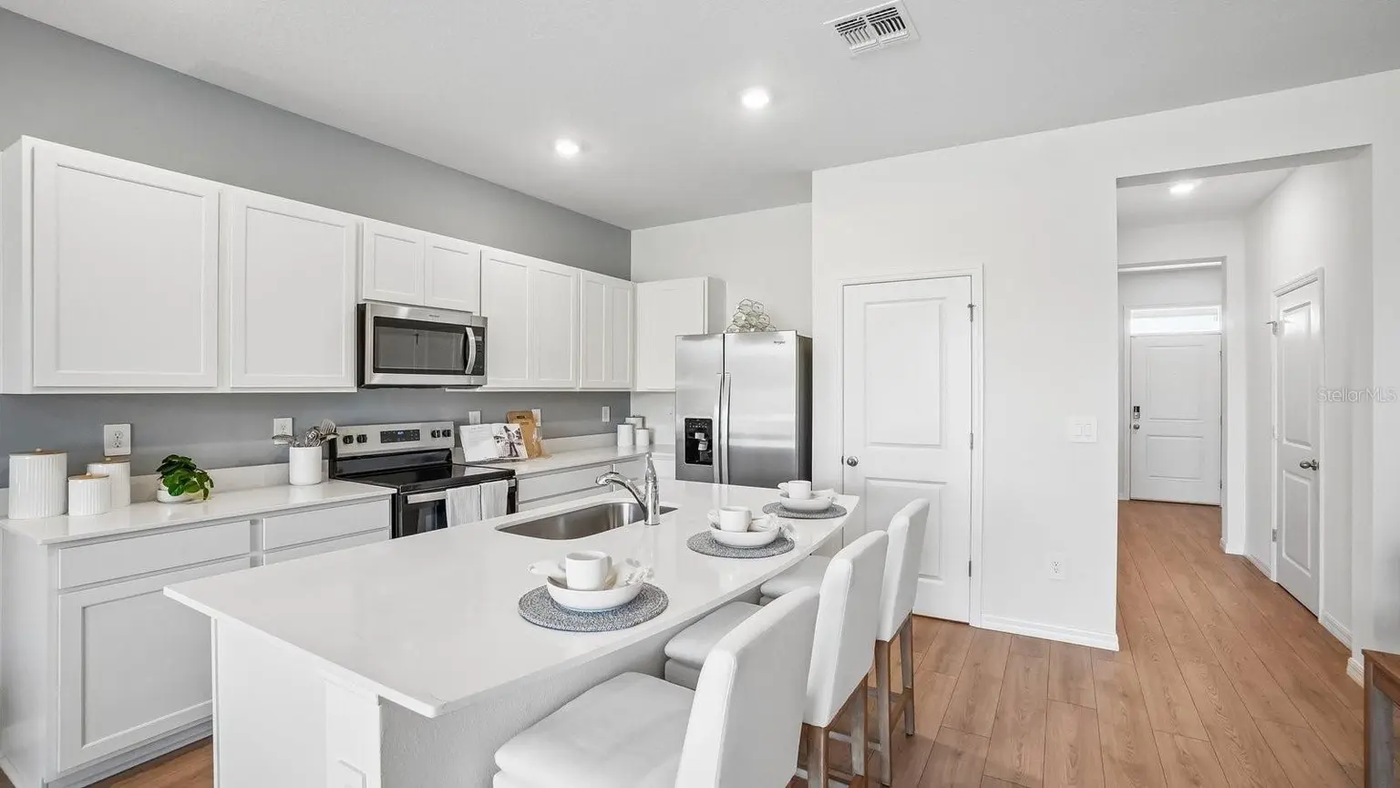 8029 WILDLIFE HAVEN STREET, TAMPA, FL, photo 10 of 38
